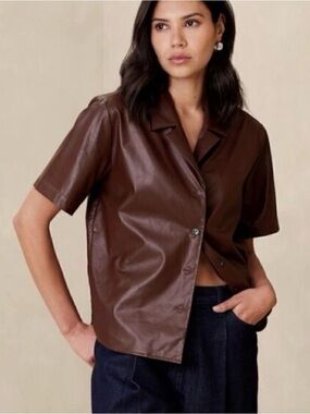 Banana Republic vegan leather Brown Short-Sleeve Button-Down Shirt
